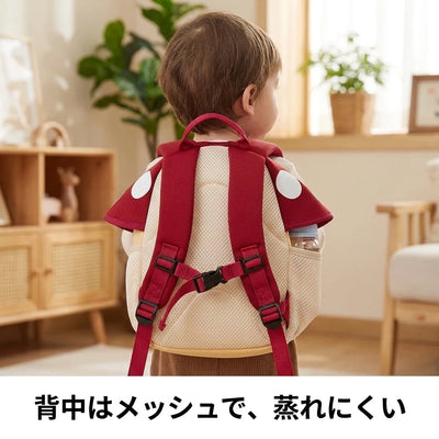 背中はメッシュで蒸れにくい