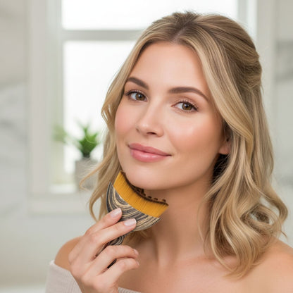 Laciaga™ Lymphatic Contour Glow Brush