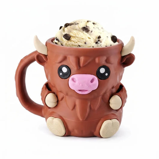 Highland cow ice cream mug - hero