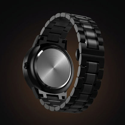 機能起点 × ブレーキキャリパー 腕時計