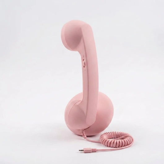 ピンク