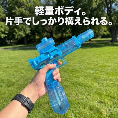 軽量ボディ 片手で構える