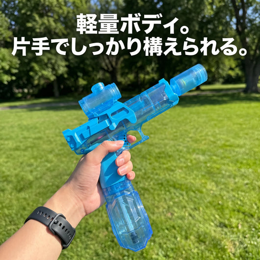 軽量ボディ 片手で構える
