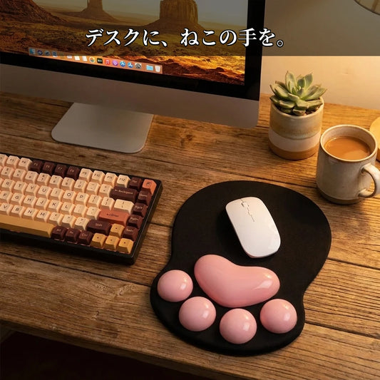 デスクにねこの手を