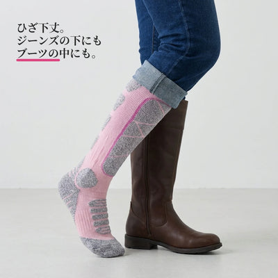 ひざ下丈、ジーンズの下にもブーツの中にも