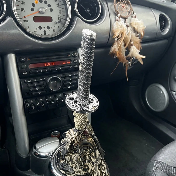Review by 中村亮